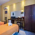 Elefteria Apart Otel Agia Marina (Leros)