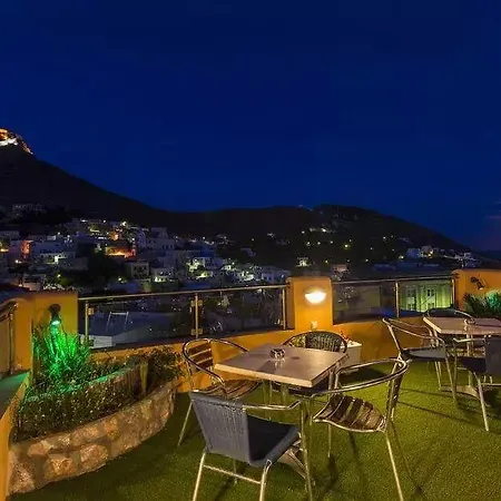Elefteria 3* Agia Marina (Leros)