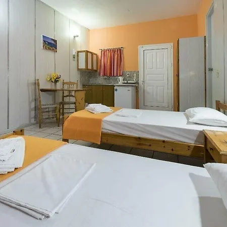 Elefteria Aparthotel