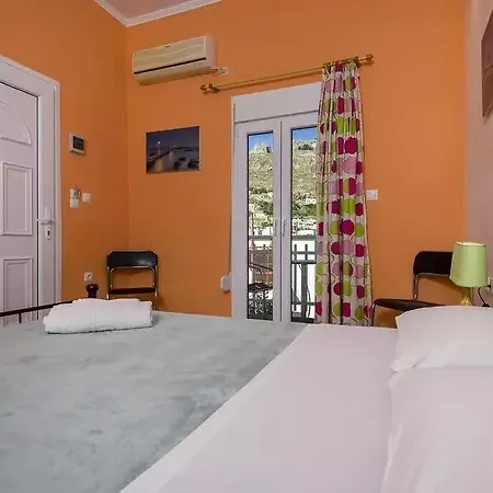 Elefteria Agia Marina (Leros)