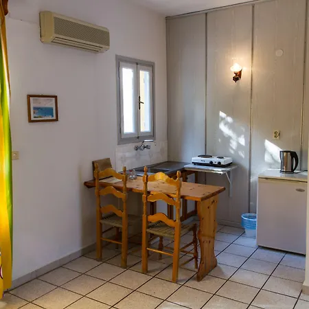 Elefteria Lejlighedshotel