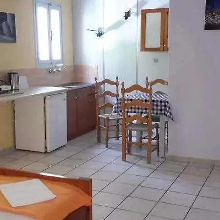 Aparthotel Elefteria 3*