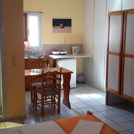 Aparthotel Elefteria Agia Marina (Leros)