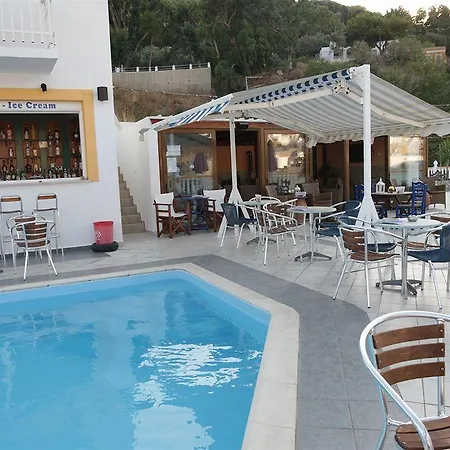 Elefteria Aparthotel