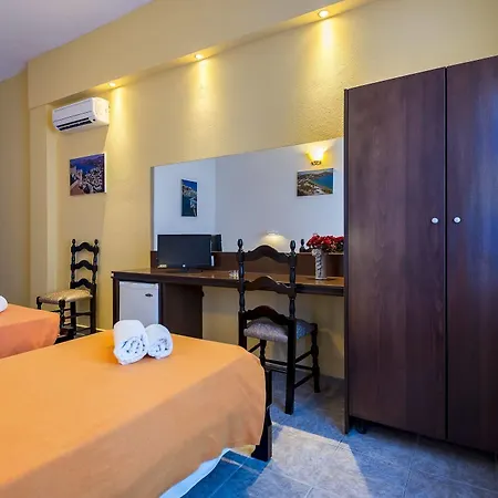 Elefteria Aparthotel Agia Marina (Leros)