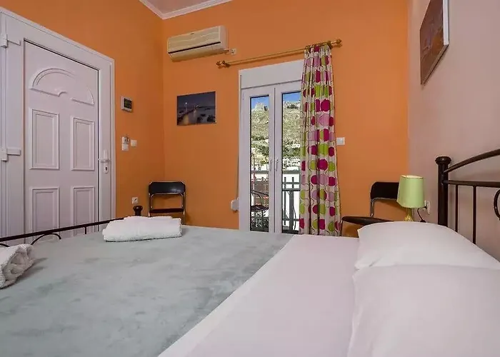 Elefteria Agia Marina (Leros)